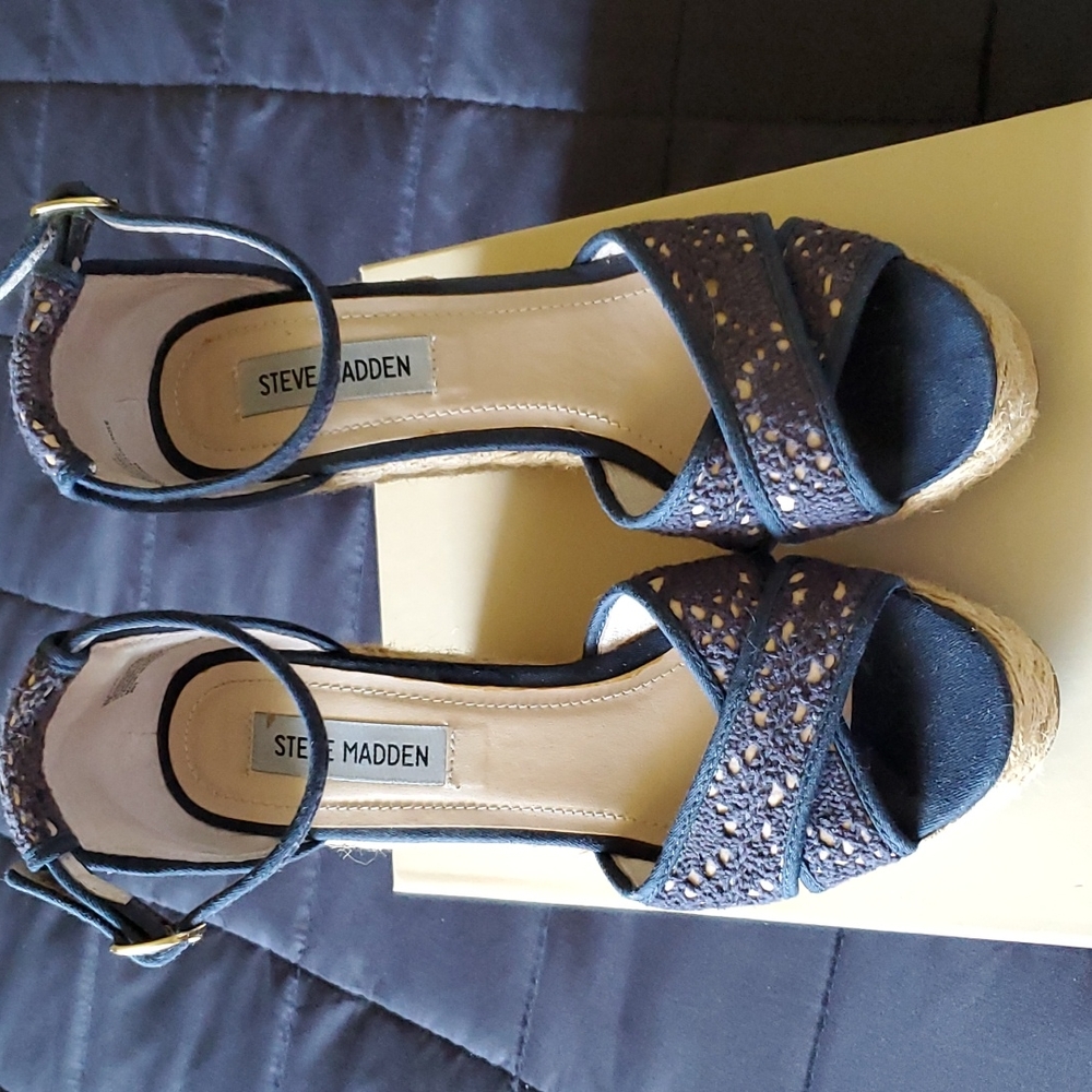Blue Steve Madden wedges